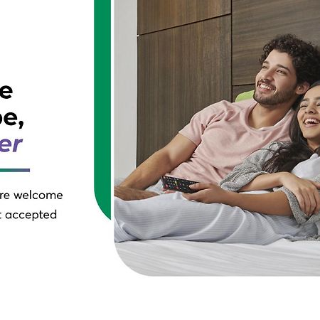 Treebo Luxe Suite, Shivaji Nagar Púna Kültér fotó