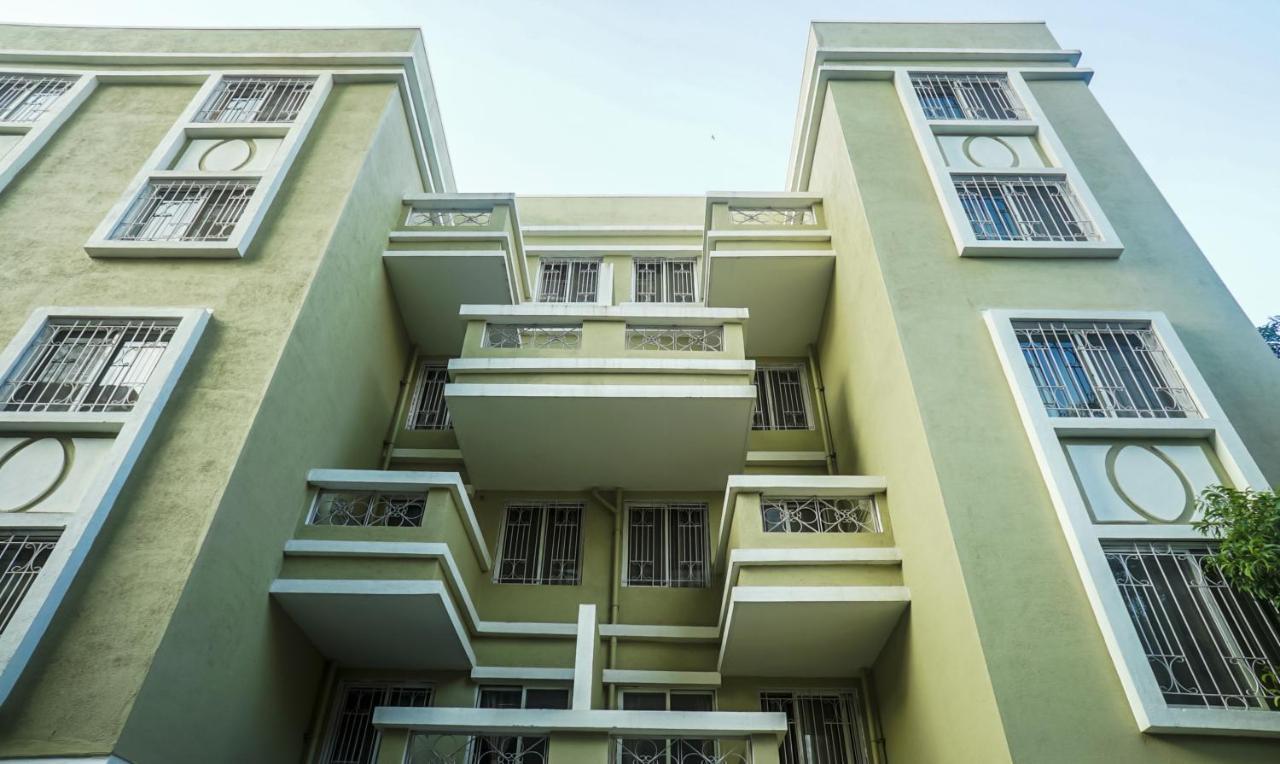 Treebo Luxe Suite, Shivaji Nagar Púna Kültér fotó
