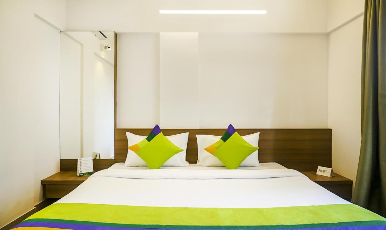 Treebo Luxe Suite, Shivaji Nagar Púna Kültér fotó