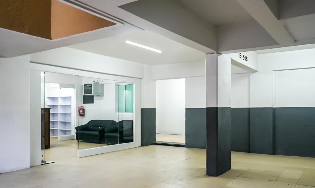 Treebo Luxe Suite, Shivaji Nagar Púna Kültér fotó