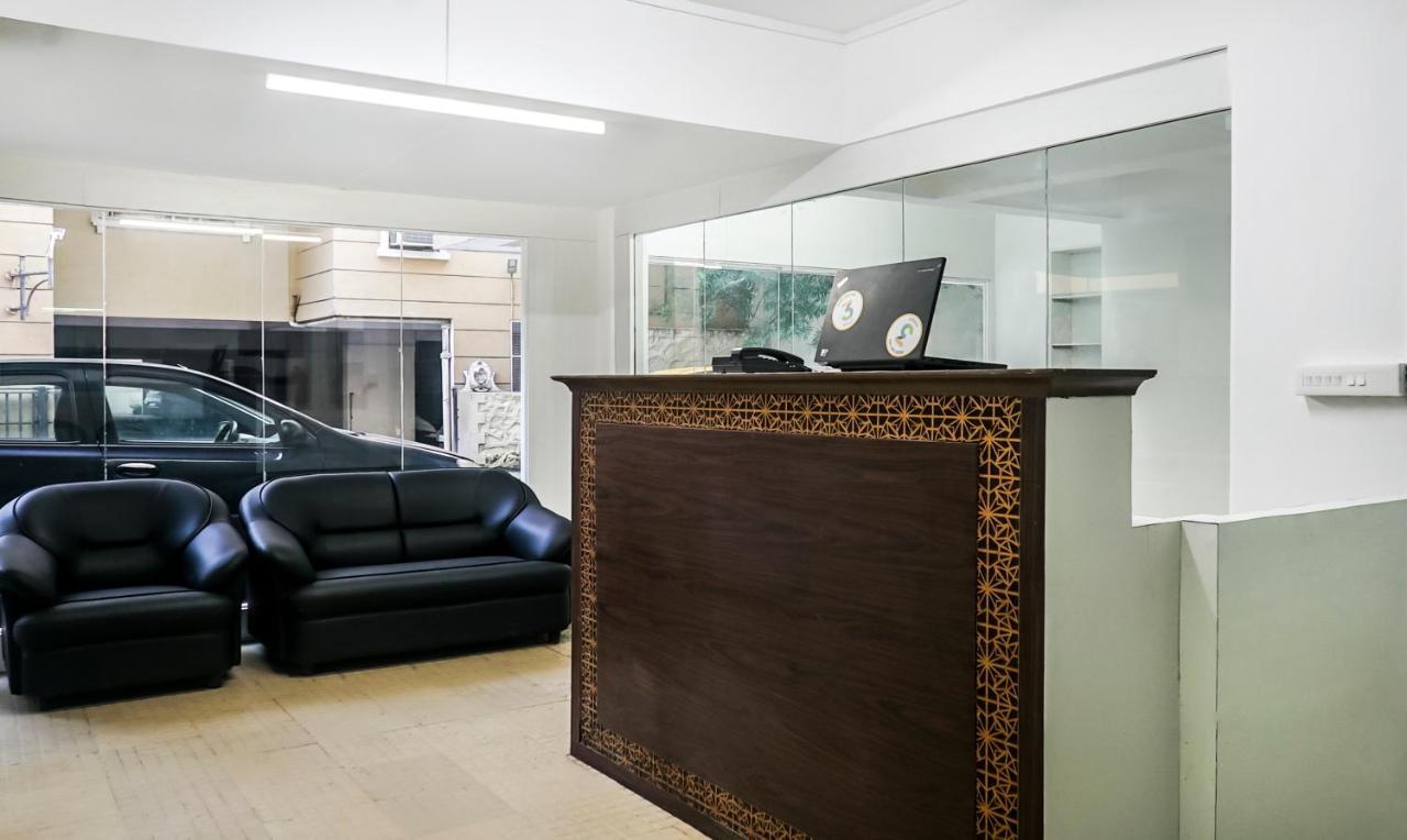 Treebo Luxe Suite, Shivaji Nagar Púna Kültér fotó