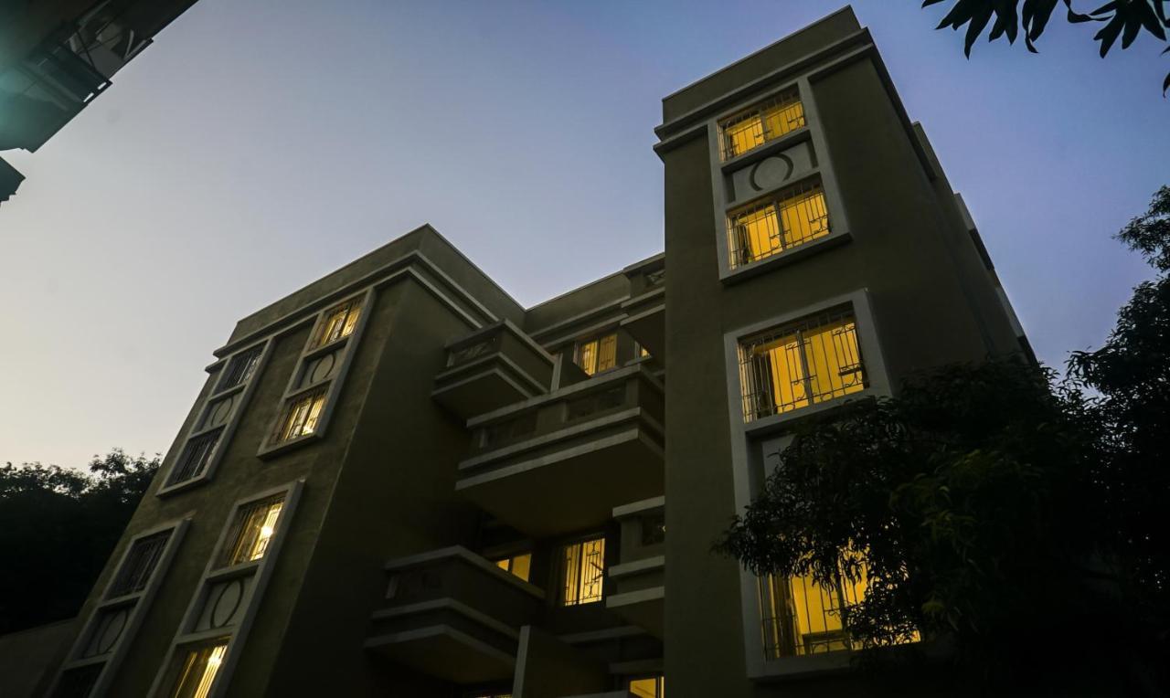 Treebo Luxe Suite, Shivaji Nagar Púna Kültér fotó