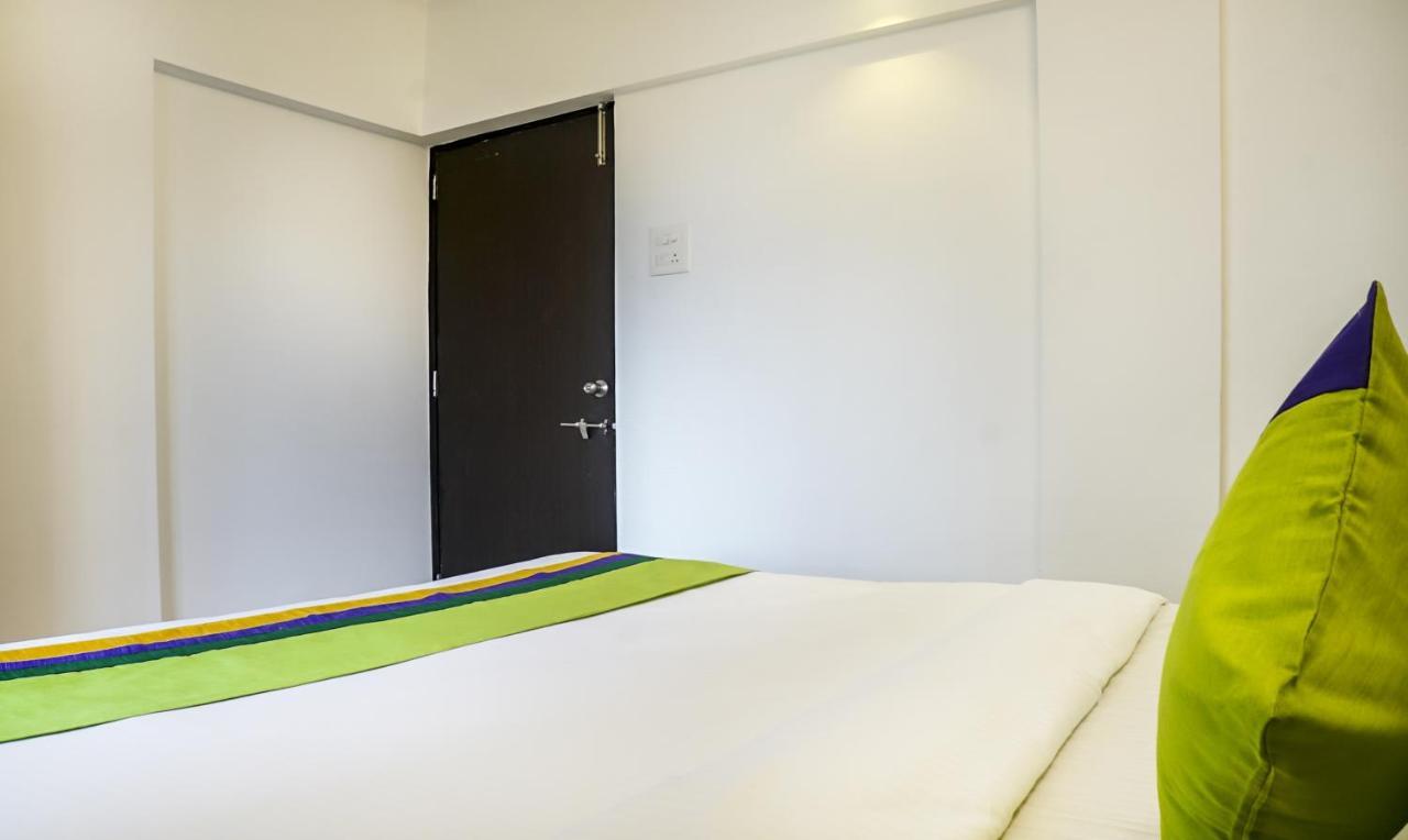 Treebo Luxe Suite, Shivaji Nagar Púna Kültér fotó
